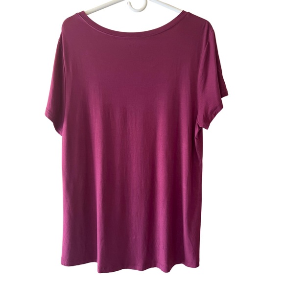 Lee Women’s Plum Comfort T-Shirt - Picture 2 of 5